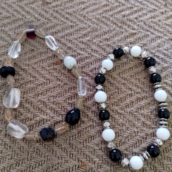 Jewelry - SALE: Set of Elegant Pre-Owned Stretchy Costume Jewelry Bracelets